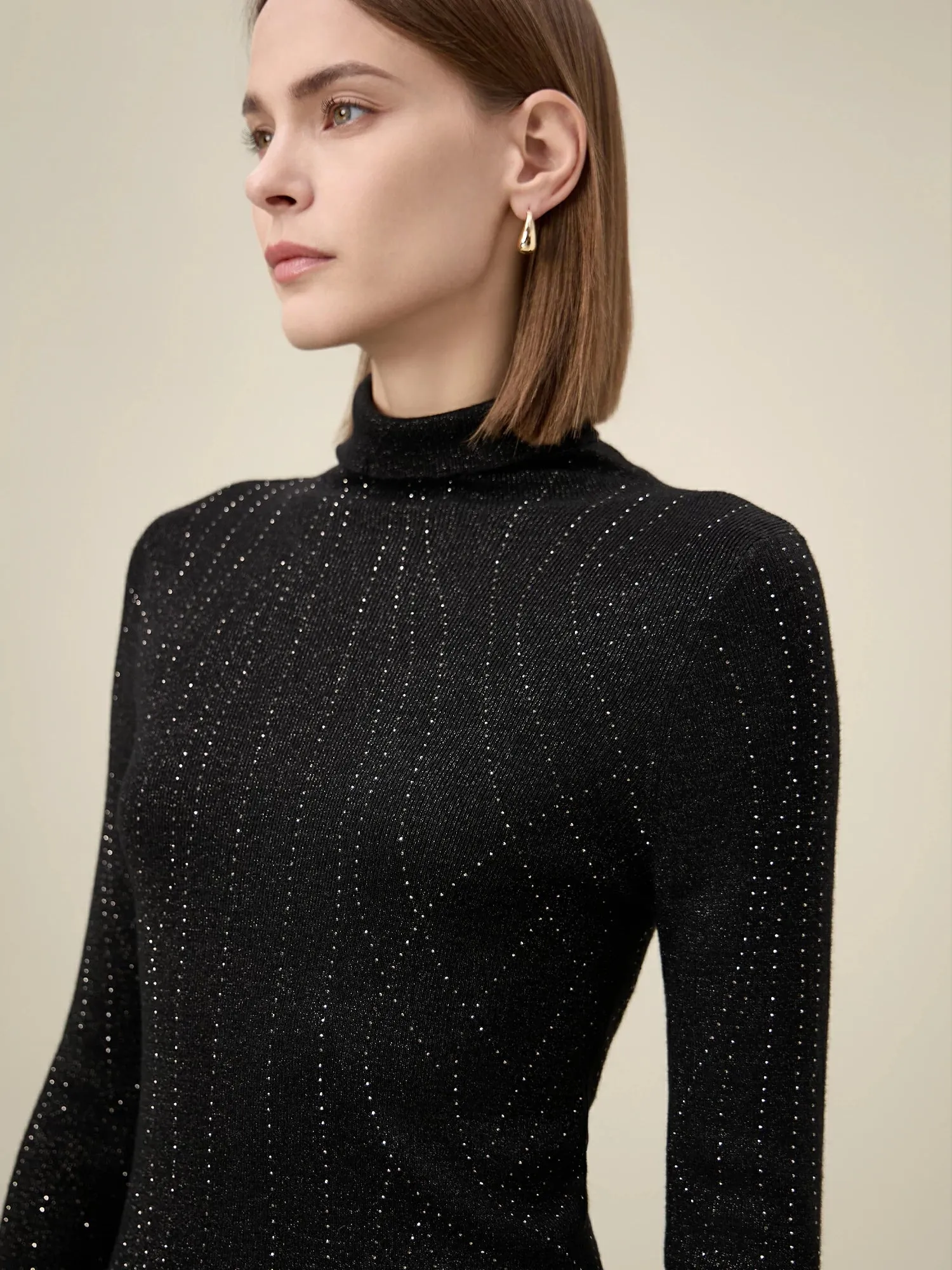 Amoretu High Neck Rhinestones Metallic Thread Knit Sweater