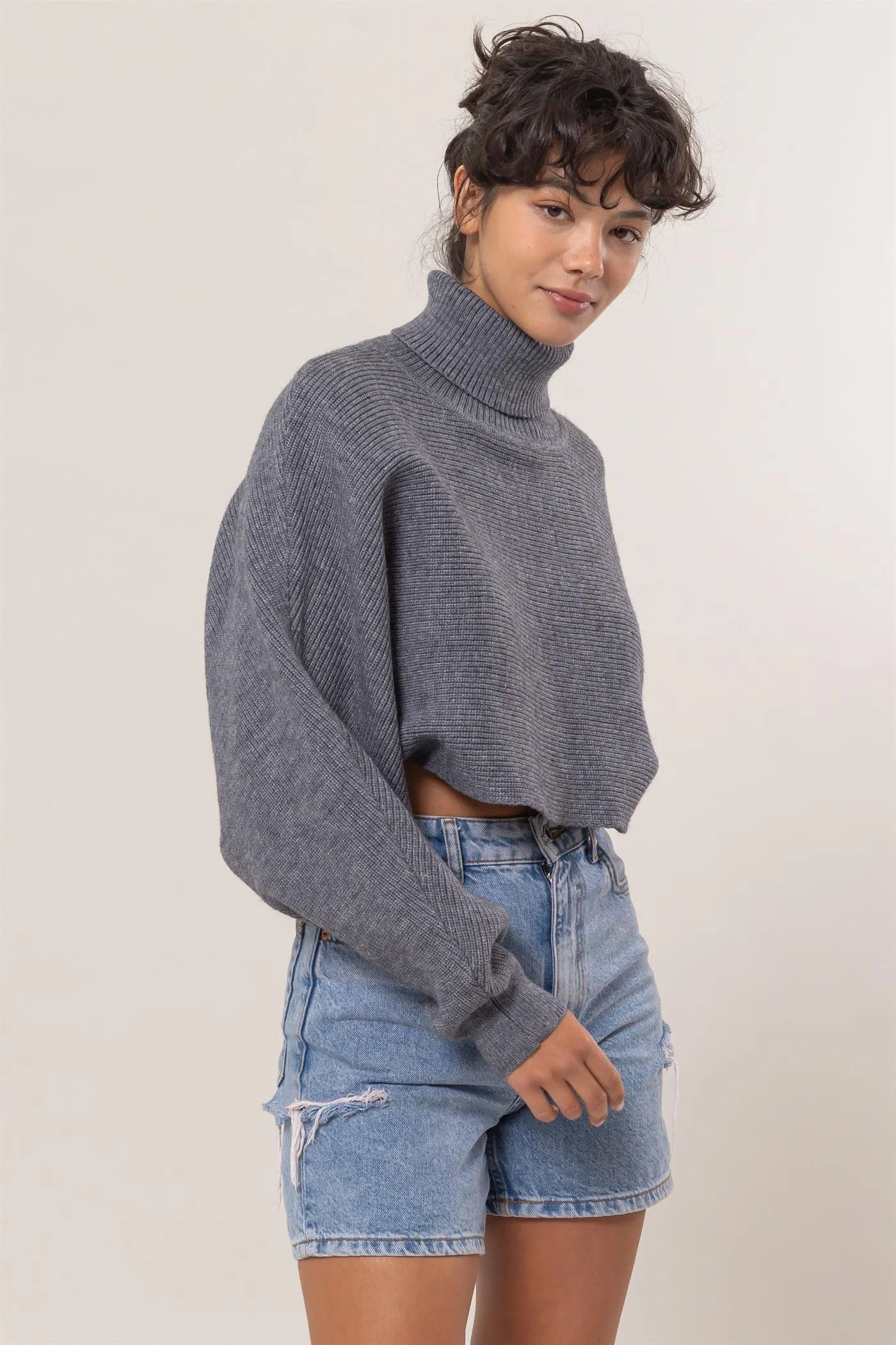 DZ24F792-Turtleneck Cropped Sweater