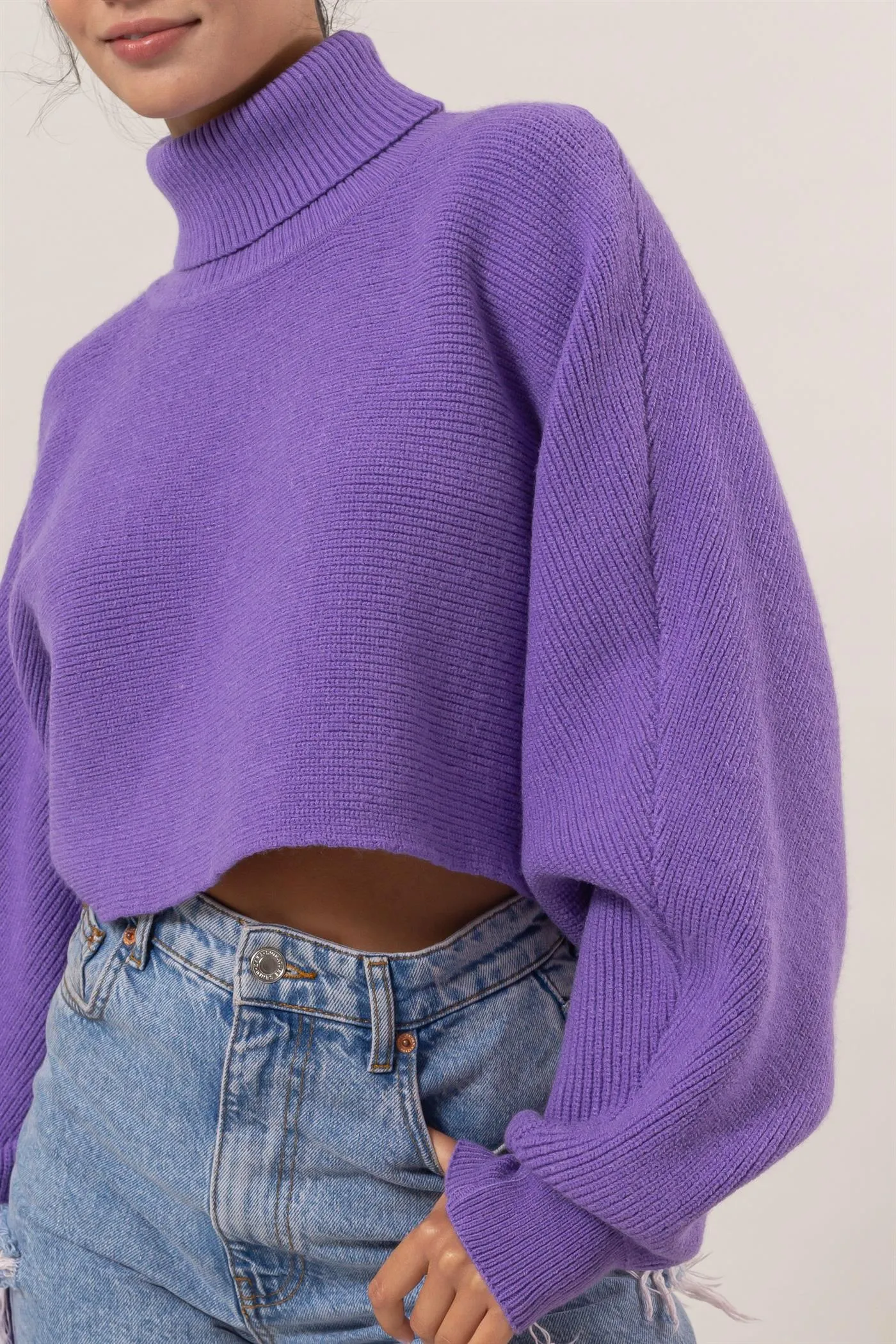 DZ24F792-Turtleneck Cropped Sweater