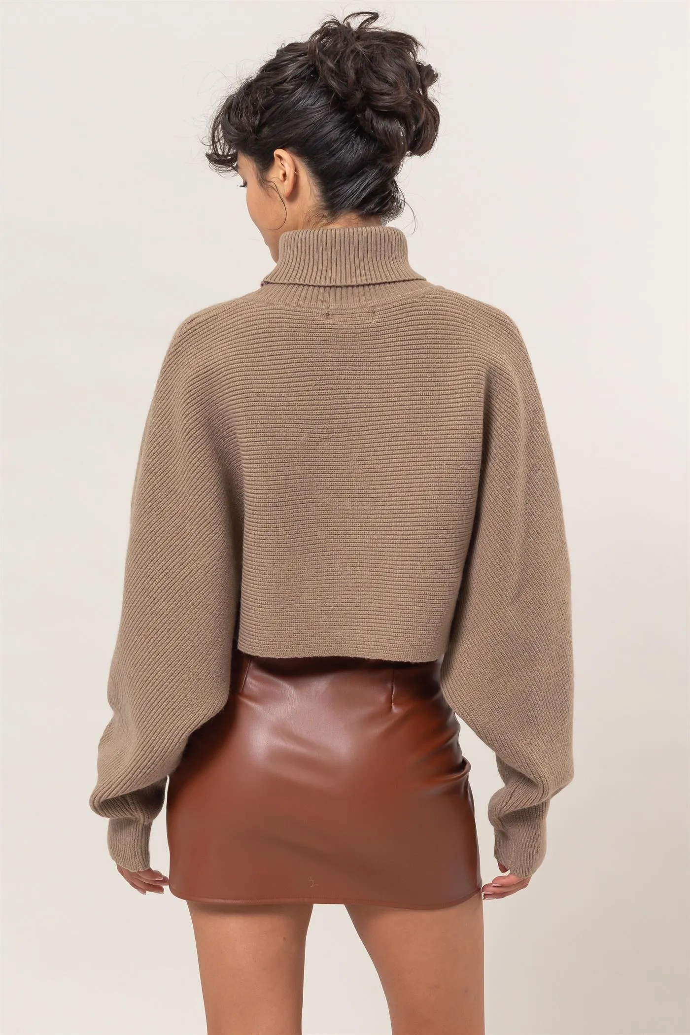 DZ24F792-Turtleneck Cropped Sweater